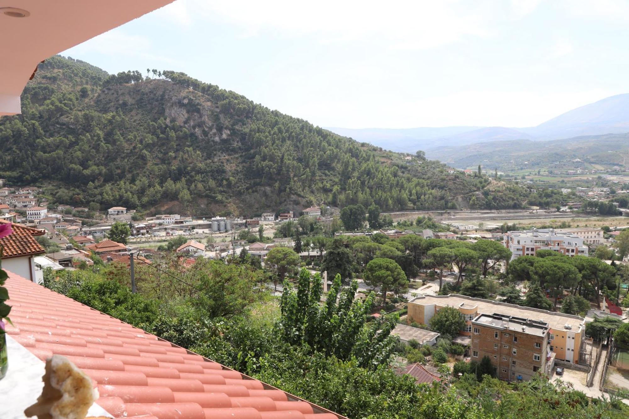 Vila Toska Berat Exterior foto