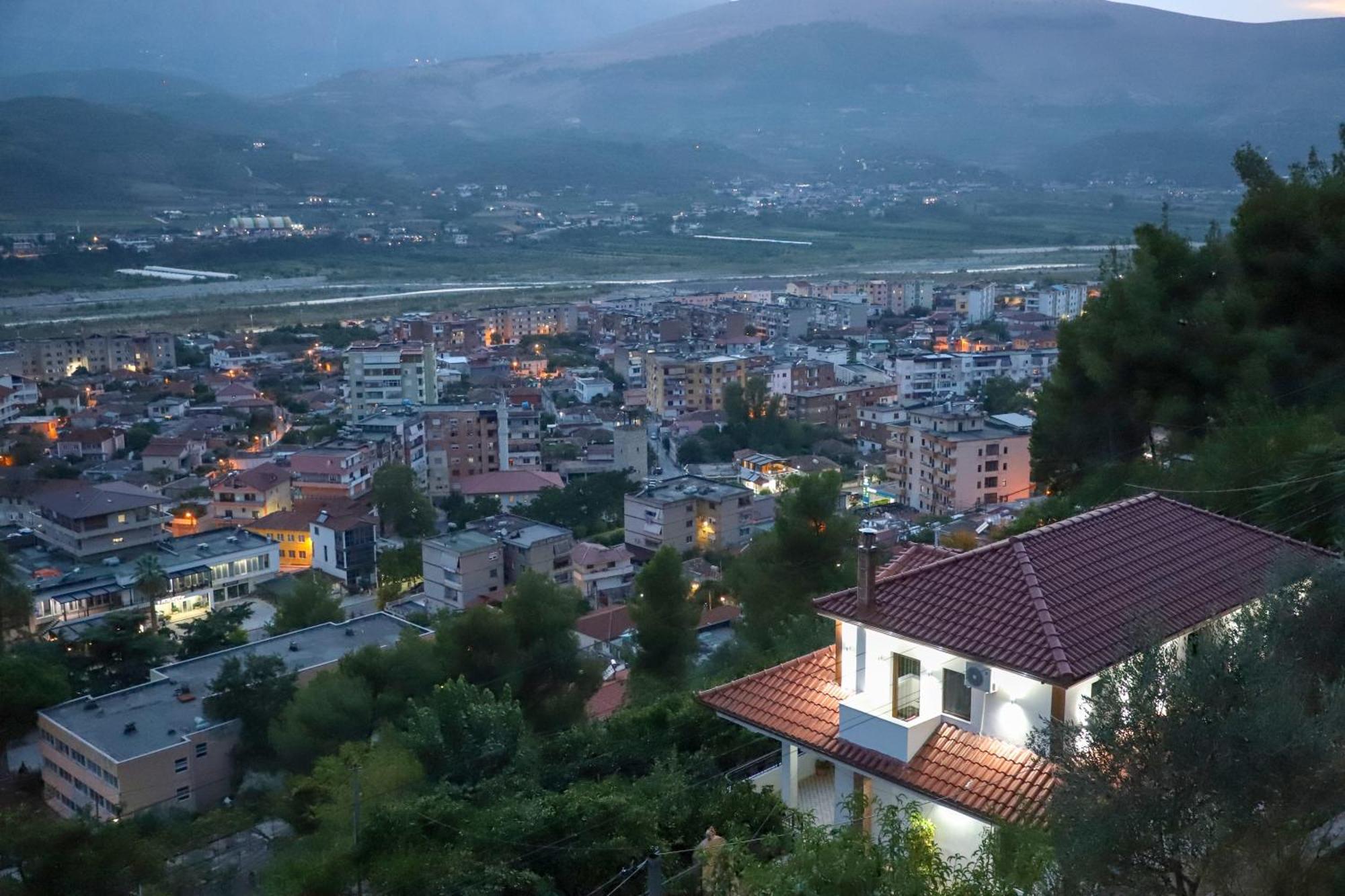 Vila Toska Berat Exterior foto